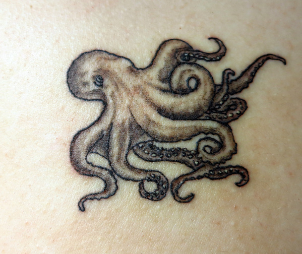 Octopus Tattoo, Octopus Temporary Tattoo, Temporary Tattoo, Super Cute  Octopus for Beach, Realistic Tattoo - Etsy